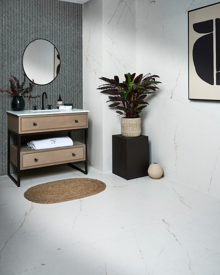 Athens Amazon Marble Mosaic|Credit Parker Howley & Sophie Paterson Interiors|sculpture-porcelain-oro