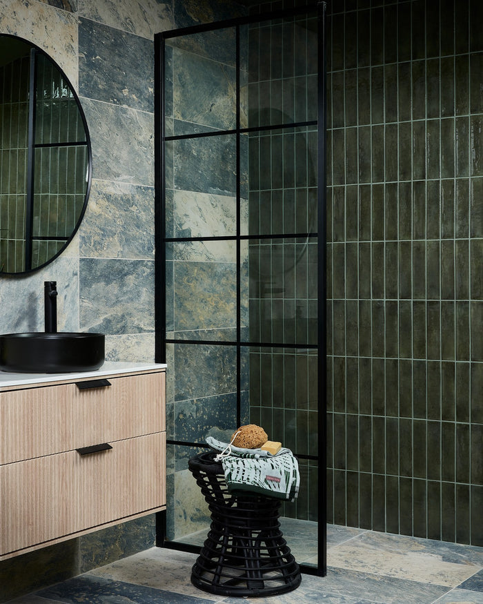 Lombok Porcelain Moss|Credit: Roper Rhodes Vanity|foundry-porcelain-smeraldo