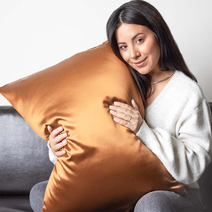 Blissy King Bronze Pillowcase Lifestyle – Mulberry Silk