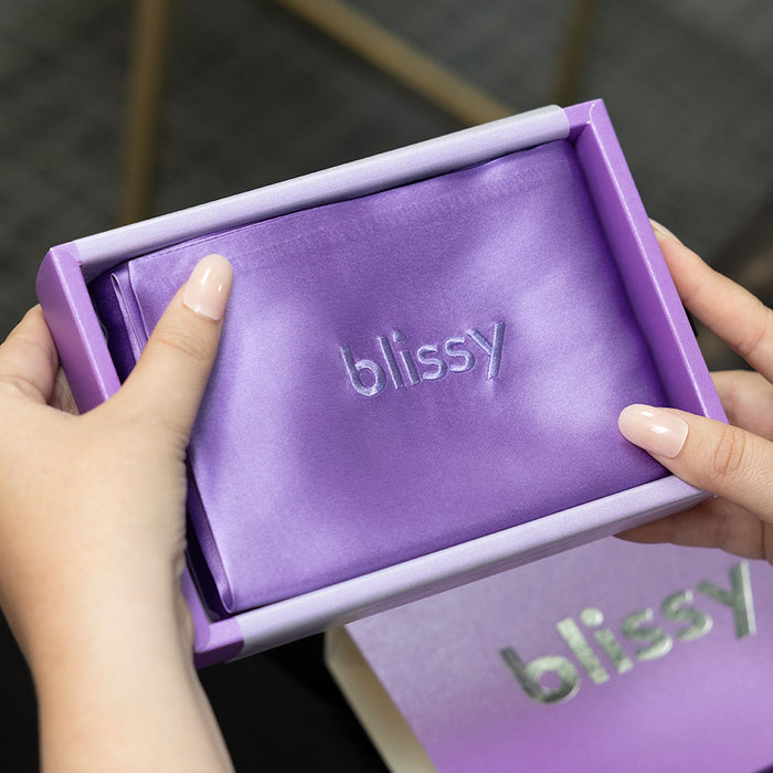 Blissy Orchid Silk Pillowcase Detail – King