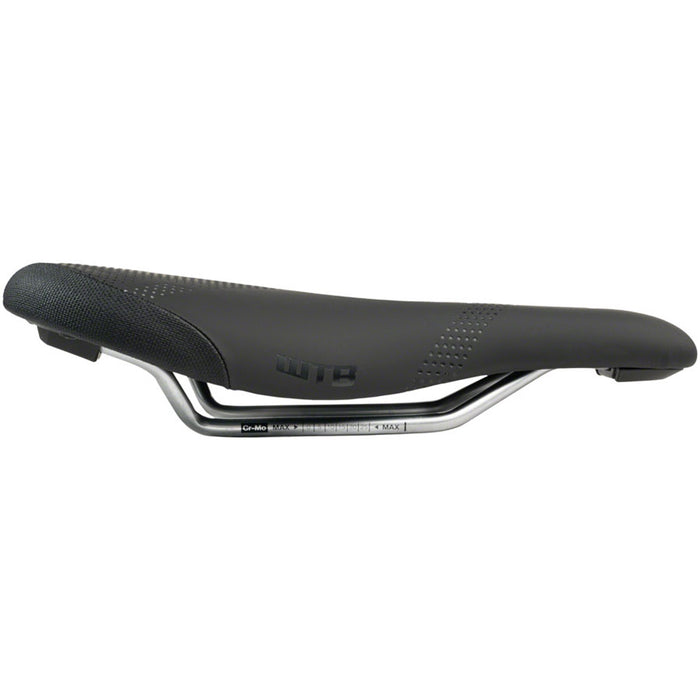 Silverado 265 Saddle