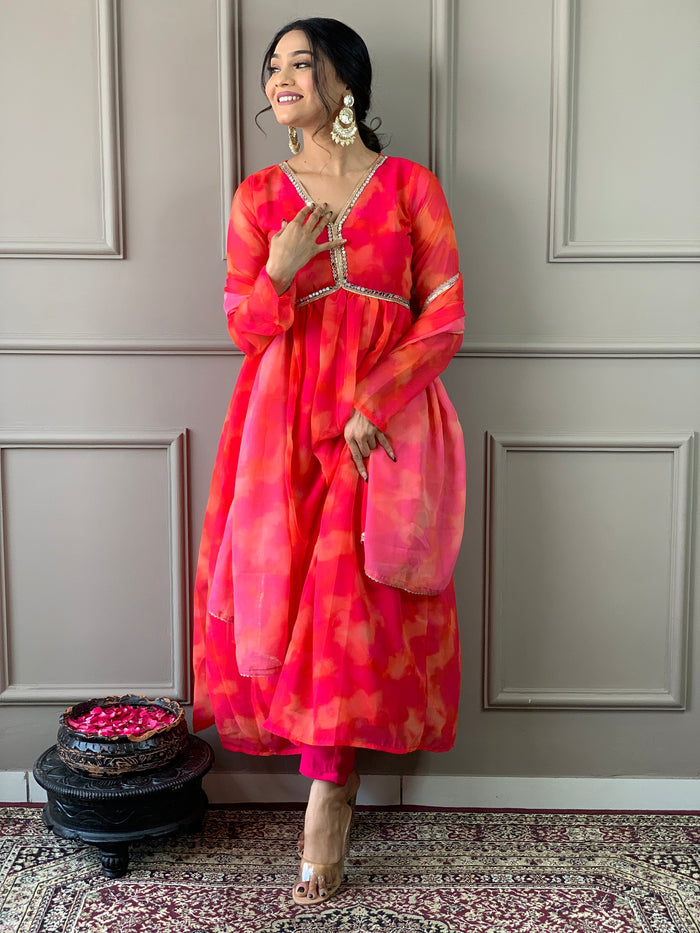 Women Anarkali Printed Kurta Pent Set with Dupatta